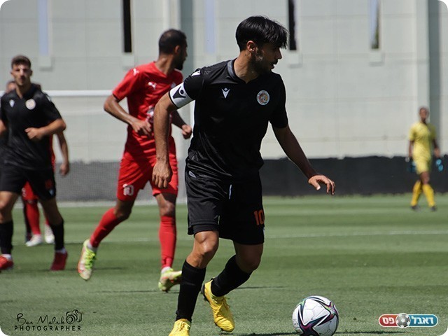 היה בזמן הנכון ובמקום הנכון. קדוסי (בן מלניק)